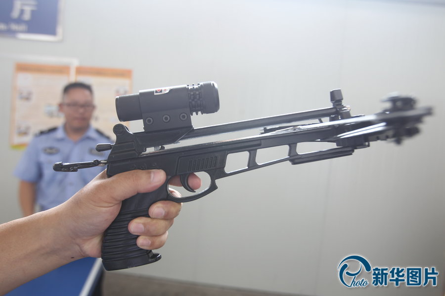 射钉枪和弩哪个厉害_枪弩原理_射击用的弩