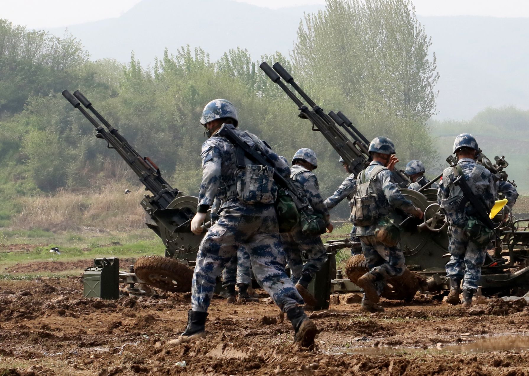 炮兵游戏单机版_炮兵的游戏_炮兵游戏单机破解版