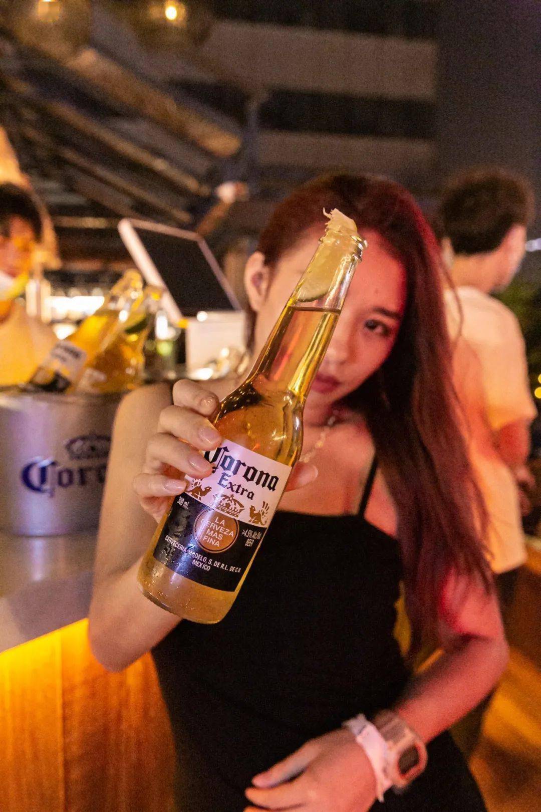 深夜诱惑_美食深夜诱惑_诱惑诱惑的意思