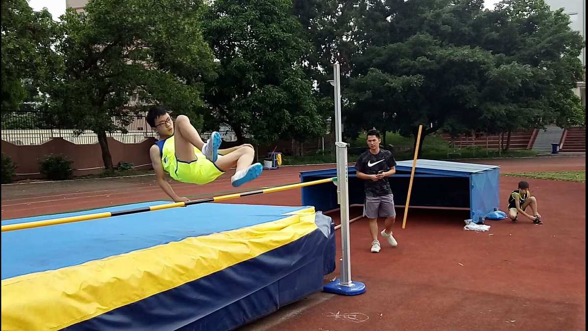 跳高高游戏下载_跳高高在线游戏_免费跳高高游戏
