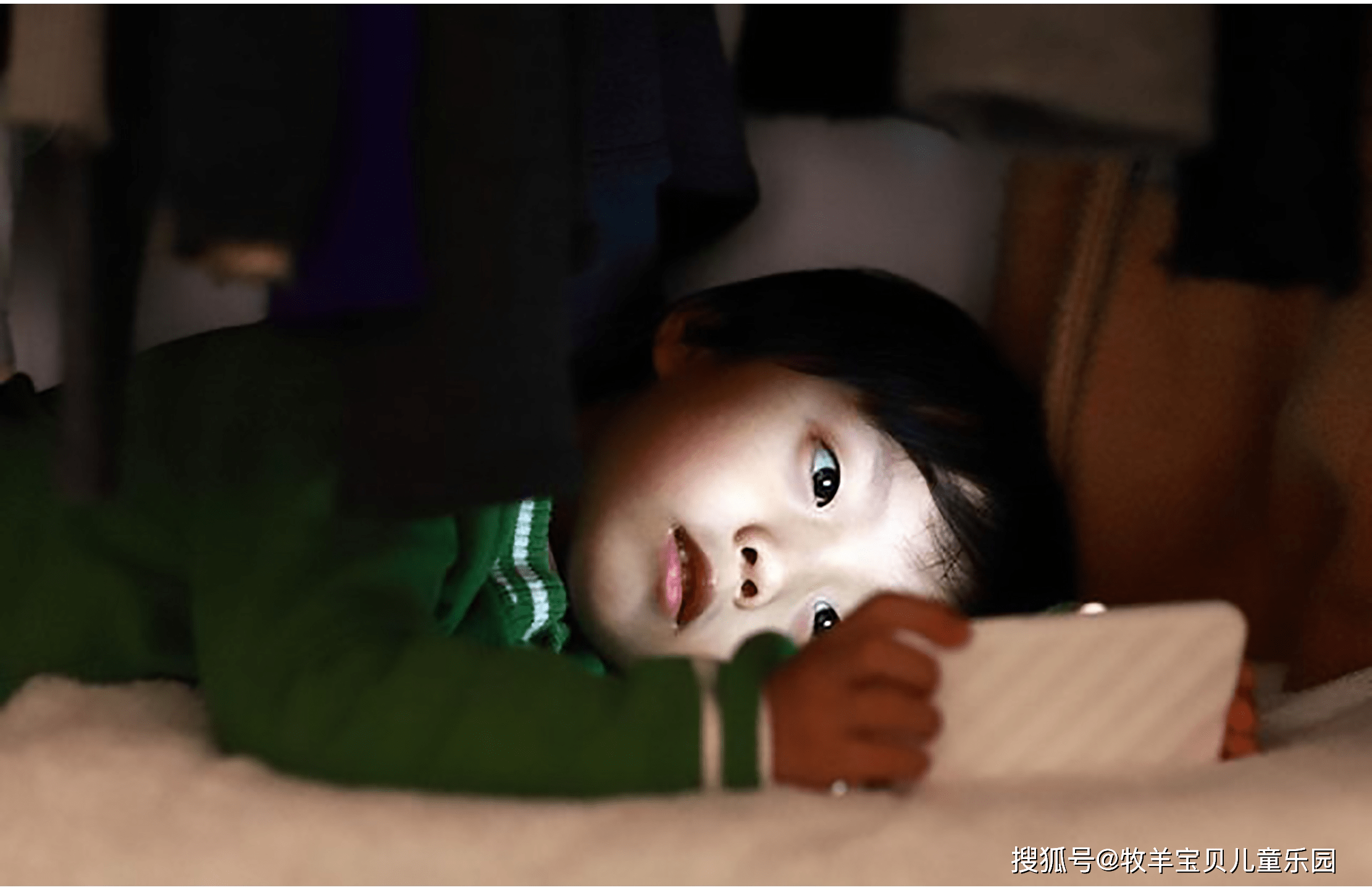 低头玩手机玩什么游戏_低头玩手机玩什么游戏_低头玩手机玩什么游戏
