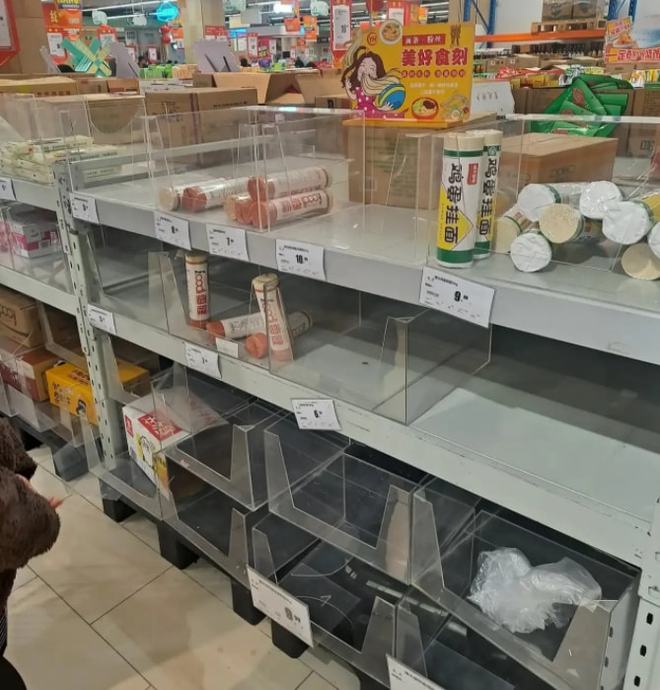 超市游戏中文版_超市战警游戏下载手机版_超市大作战游戏规则
