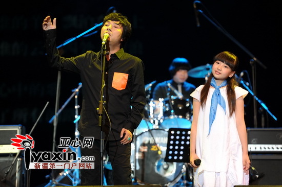 若狭留美-【独家试听】留美歌手若狭的音乐新作快与慢，动人旋律