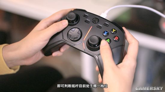 外设玩手游用什么软件_外设打游戏_不用外设玩电脑游戏的手机