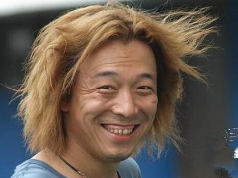 新版暴打你的上司_上司打你小报告_打爆你的上司