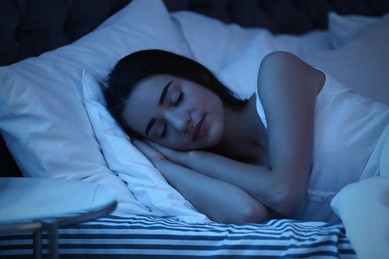 半夜卡玩手机游戏怎么解决_半夜卡玩手机游戏怎么回事_半夜三更手机玩游戏卡