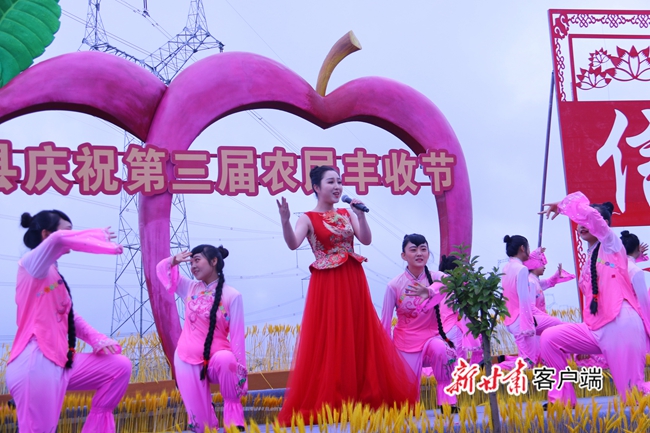 丰收农民节一天中国是几月几日_中国农民丰收节是哪一天_中国农民丰收节是什么节日