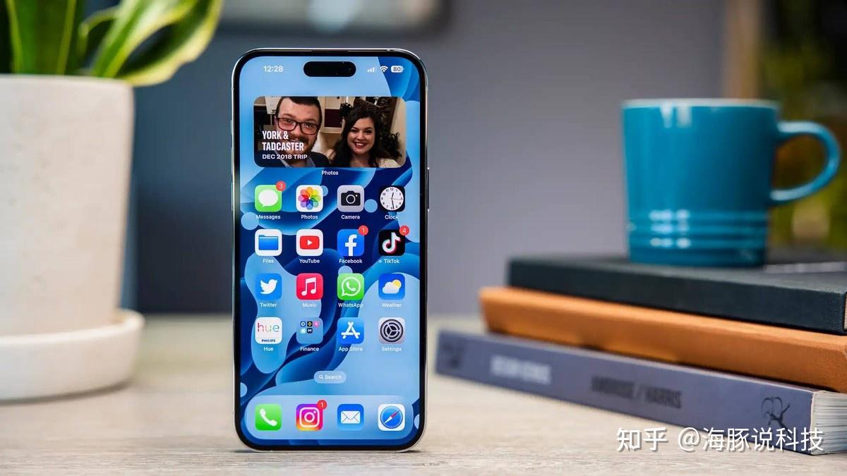 iphone7亮黑色掉漆修复_iphone7亮黑色好不好_iphone7亮黑色