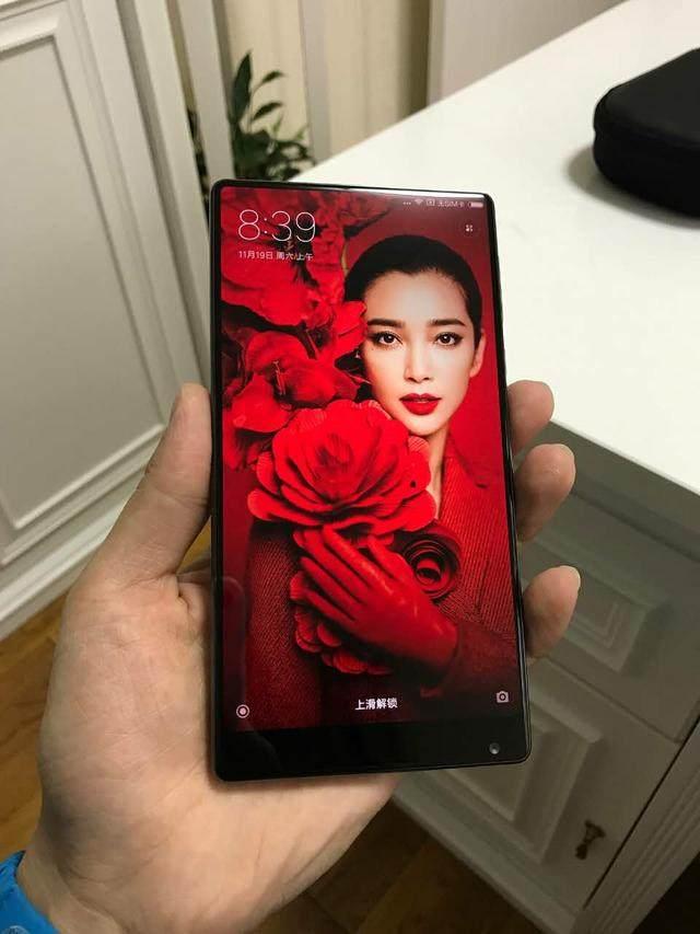 宝宝玩手机有什么危害_宝宝玩手机游戏的危害_1岁宝宝玩什么手机游戏