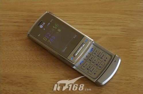 lg 手机滑雪游戏_滑雪手机游戏推荐_滑雪手机游戏叫什么