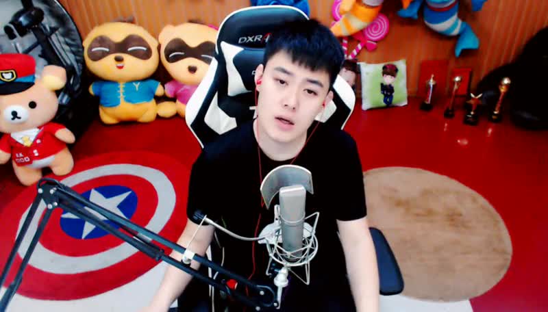 手机直播玩游戏需要什么设备_手机直播玩游戏怎么弄_yy手机直播玩手机游戏
