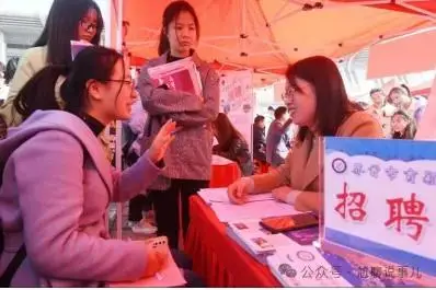 火炬之光3存档修改器_火炬之光修改器不好使的原因_火炬之光2存档修改器