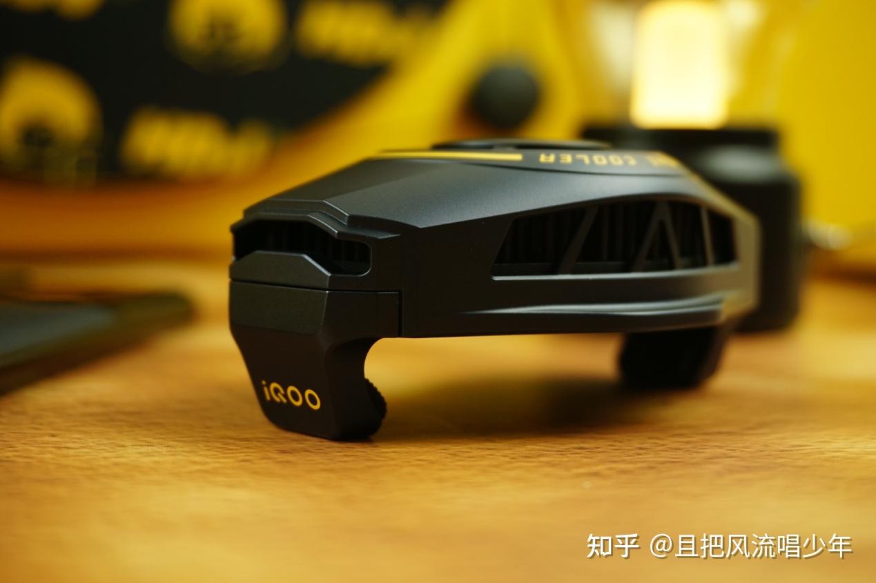 外设打手机游戏如何锁定准星_打手机游戏外设_手机外设玩游戏