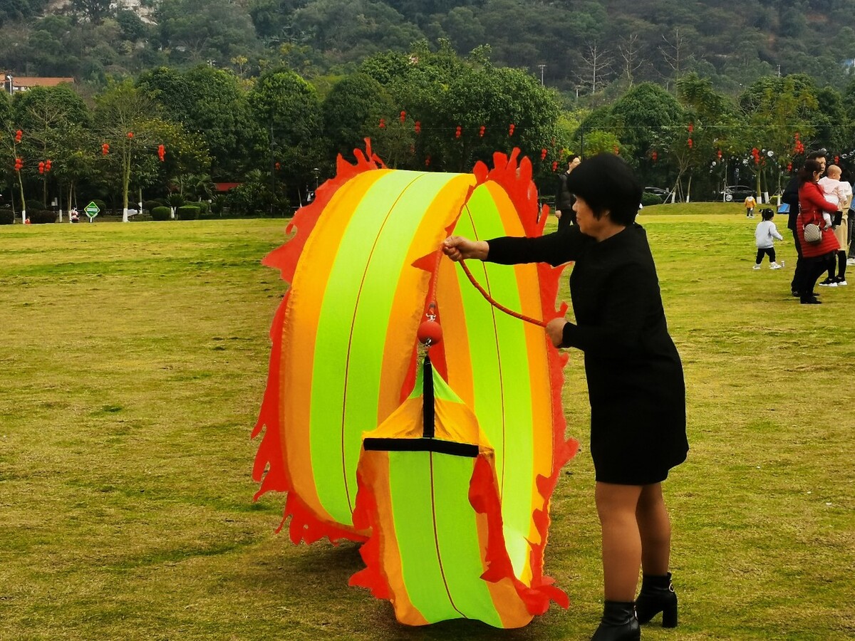 节日月份英语_节日月份排序_6月的节日