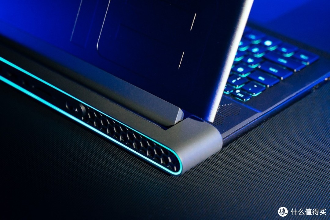 手机游戏外星人_外星手机游戏_alienware手机下载游戏