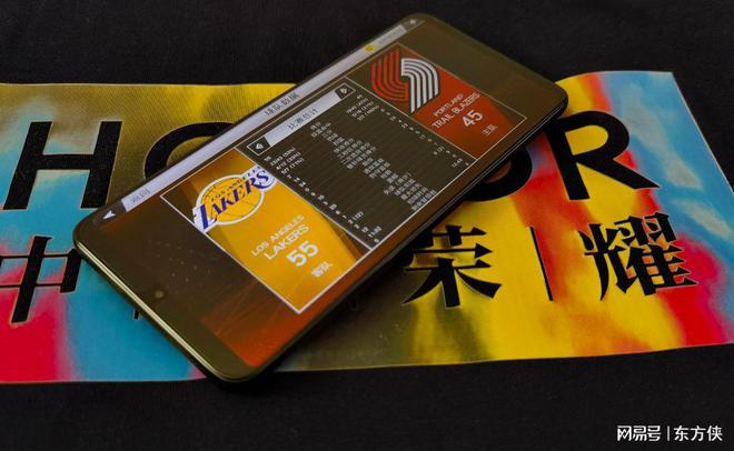 五款游戏手机_各种游戏手机_1万左右的手机游戏本